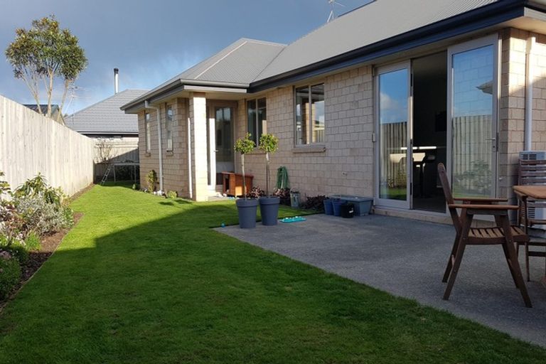 Photo of property in 26a Markham Way, Rolleston, 7614