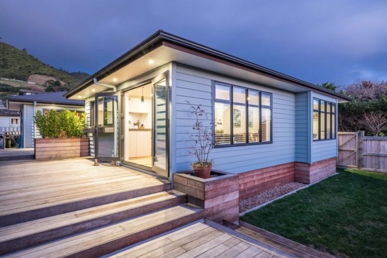 Photo of property in 17b Huia Street, Waikanae, 5036