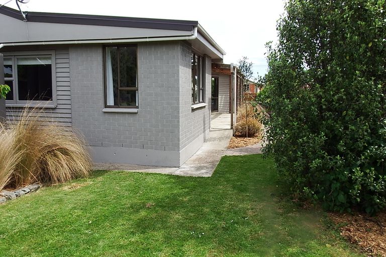 Photo of property in 35 John Street, Otatara, Invercargill, 9879