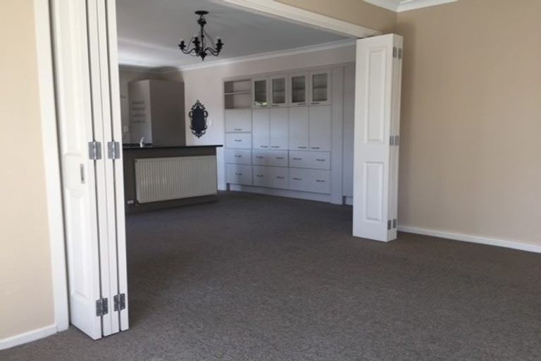 Photo of property in 2/30 Woodford Terrace, Ilam, Christchurch, 8053