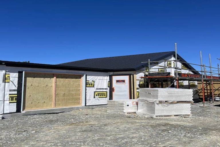 Photo of property in 209 Main North Road, Redwood, Christchurch, 8051