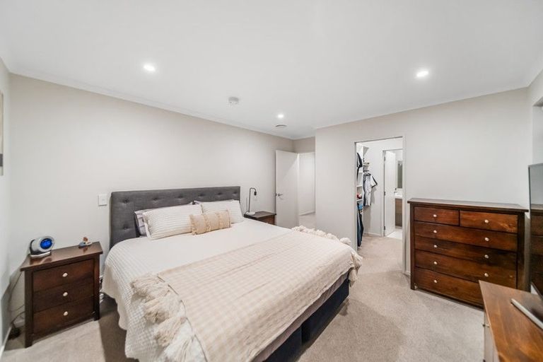 Photo of property in 38 Matairangi Avenue, Totara Heights, Auckland, 2105