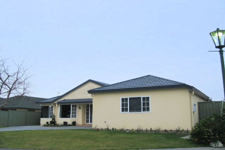 Photo of property in 3 Dules Walk, Taradale, Napier, 4112