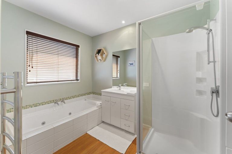 Photo of property in 8 Sedbergh Place, Westmorland, Christchurch, 8025