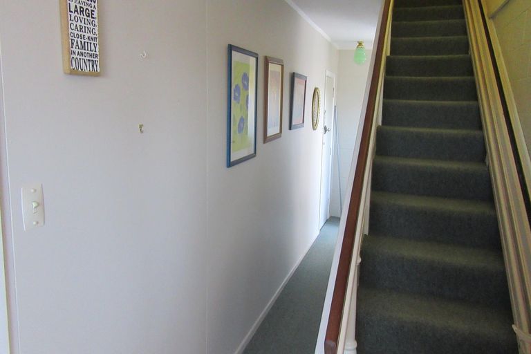 Photo of property in 5a Rugby Street, Waimate, 7924