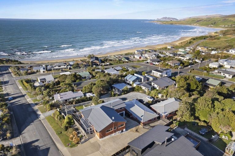 Photo of property in 11 Rata Street, Kaka Point, Balclutha, 9271