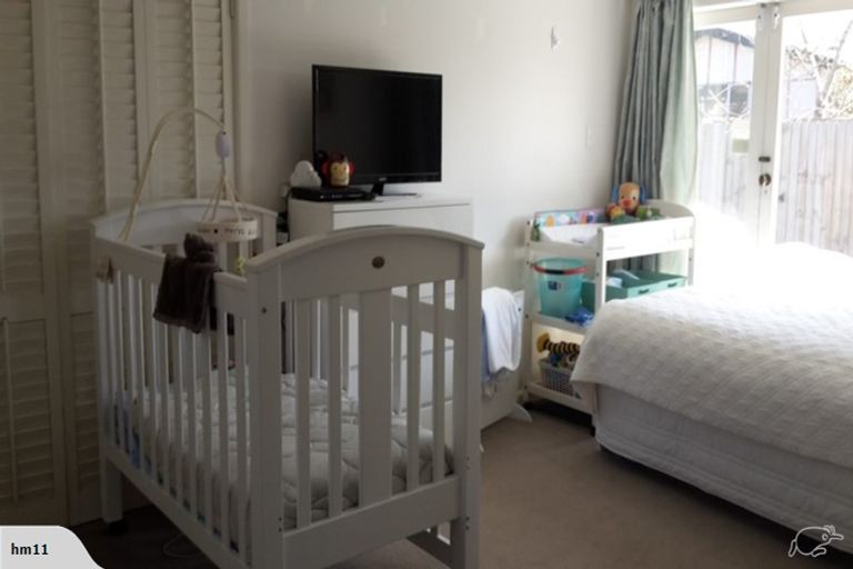 Photo of property in 2/15 Knowles Street, St Albans, Christchurch, 8052