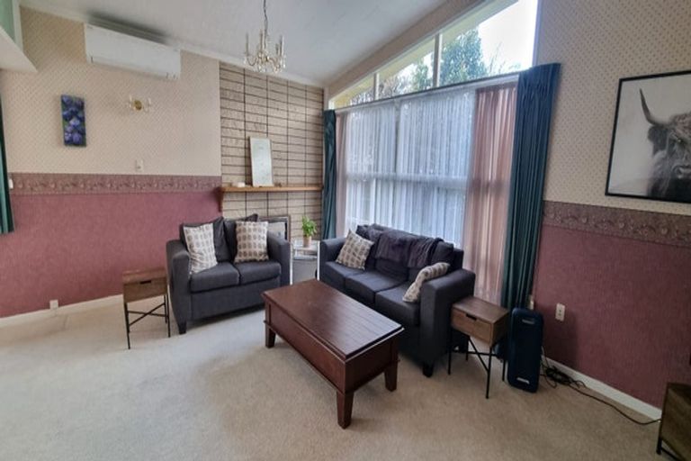Photo of property in 5 Belgrave Place, Awapuni, Palmerston North, 4412