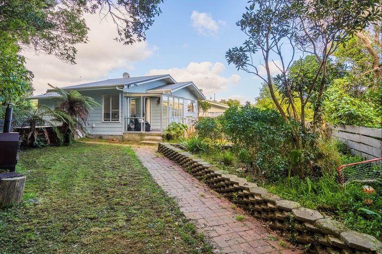 Photo of property in 5b Sea Vista Drive, Pukerua Bay, 5026