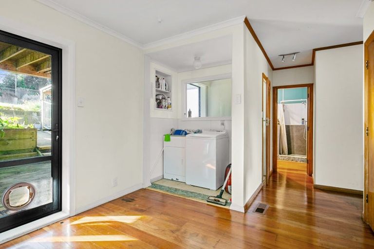 Photo of property in 99 Cashmere Avenue, Khandallah, Wellington, 6035