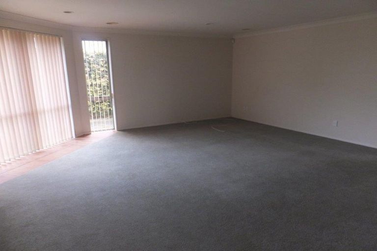 Photo of property in 18 Glen Cree Avenue, Rototuna, Hamilton, 3210