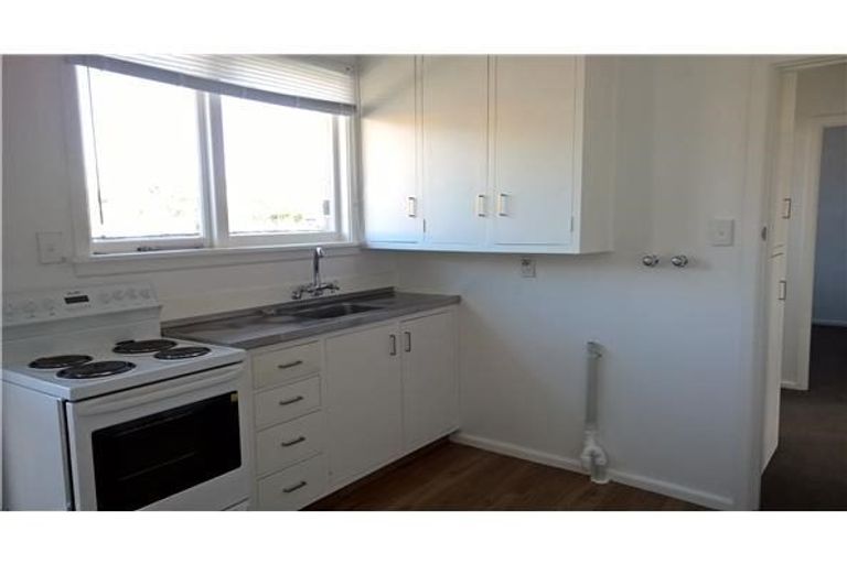 Photo of property in 1/90 Garlands Road, Woolston, Christchurch, 8023