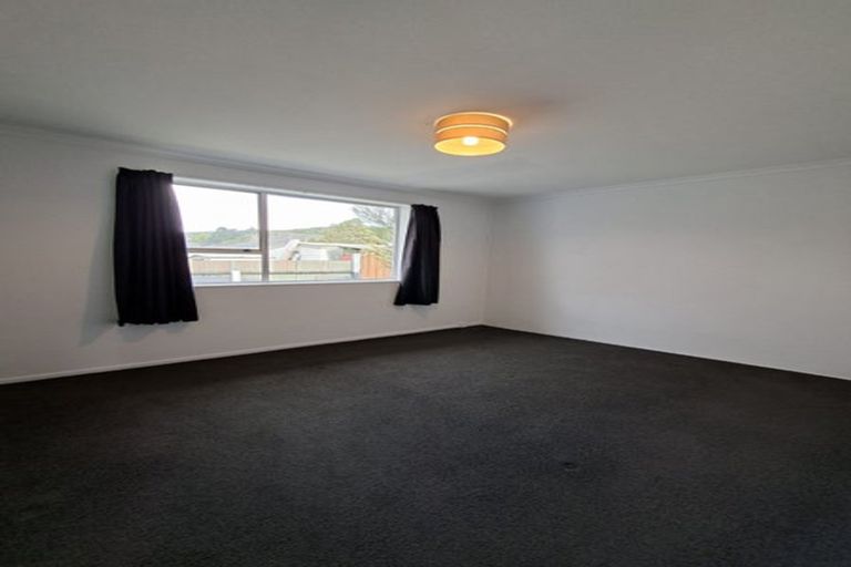 Photo of property in 186d Wellington Road, Wainuiomata, Lower Hutt, 5014