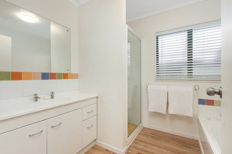 Photo of property in 67 Grantston Drive, Pyes Pa, Tauranga, 3112