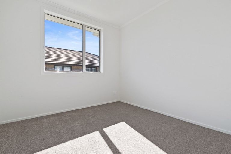 Photo of property in 18 Murray Ward Drive, Te Kauwhata, 3710