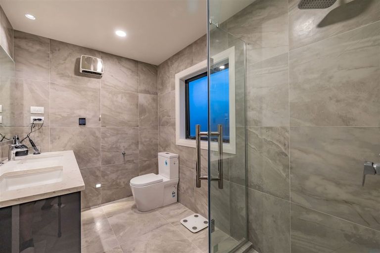 Photo of property in 14 Windlass Street, Long Bay, Auckland, 0630