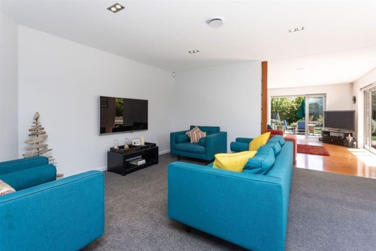 Photo of property in 43 Norwood Street, Beckenham, Christchurch, 8023