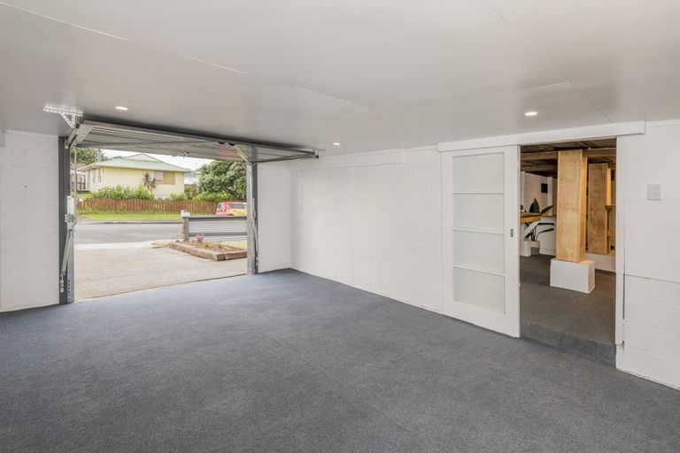 Photo of property in 3 Robert Mckeen Street, Otaki Beach, Otaki, 5512