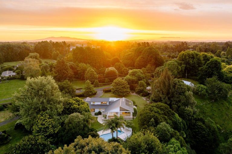 Photo of property in 104 Rosebanks Drive, Tamahere, Hamilton, 3283