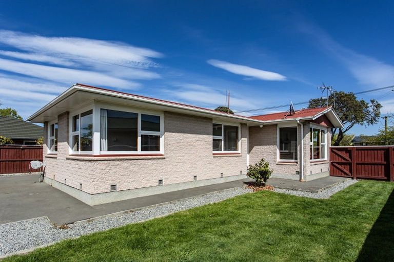 Photo of property in 112 Cavendish Road, Casebrook, Christchurch, 8051