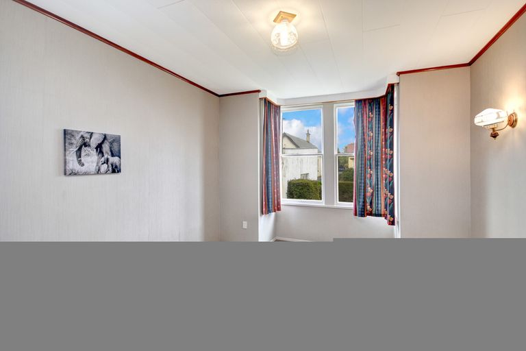 Photo of property in 37 Oxford Street, South Dunedin, Dunedin, 9012