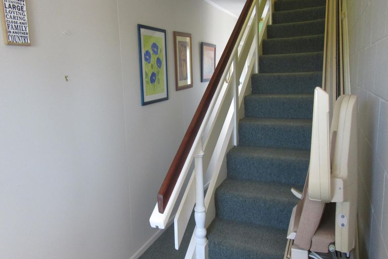 Photo of property in 5a Rugby Street, Waimate, 7924