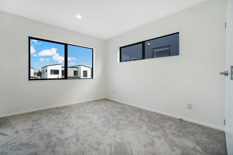 Photo of property in 74 Bellbird Street, Papakura, 2110