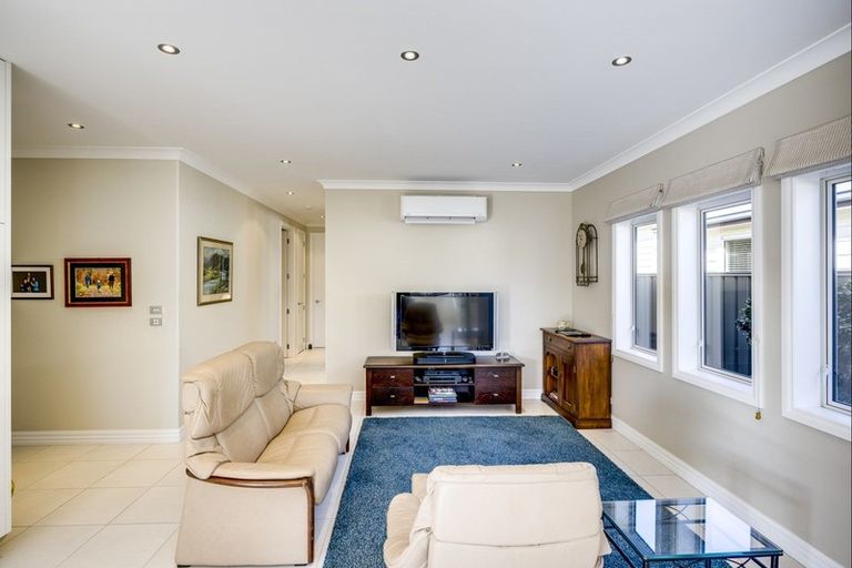 Photo of property in 24 Pacific Avenue, Poraiti, Napier, 4112