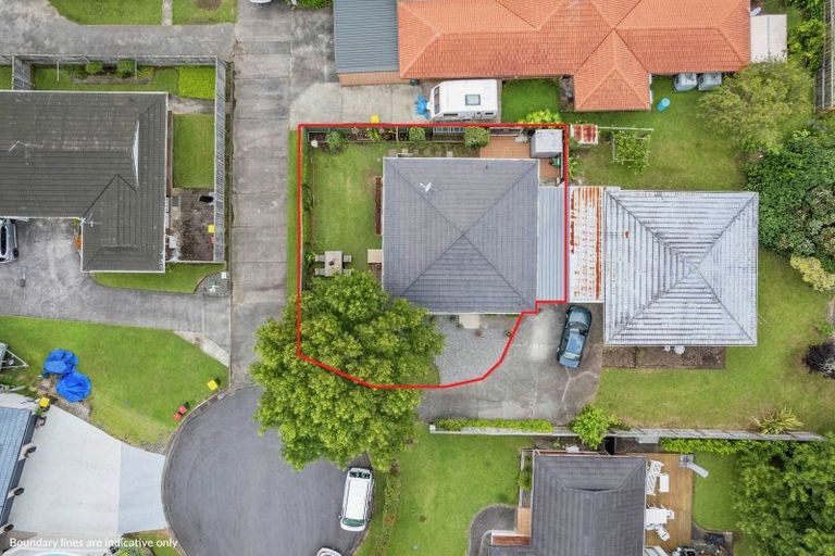 Photo of property in 1/9 Bungalore Place, Half Moon Bay, Auckland, 2012