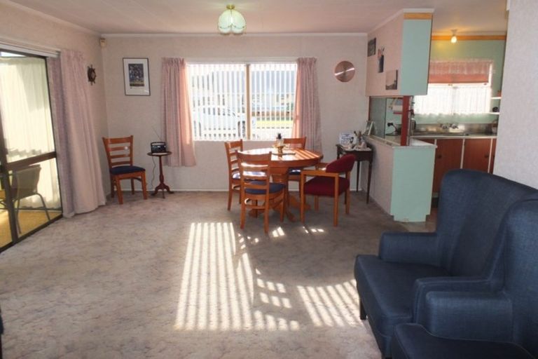 Photo of property in 20 Seabury Avenue, Foxton Beach, Foxton, 4815