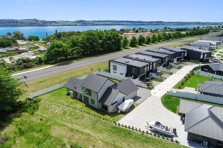 Photo of property in 120 Harakeke Drive, Wharewaka, Taupo, 3330