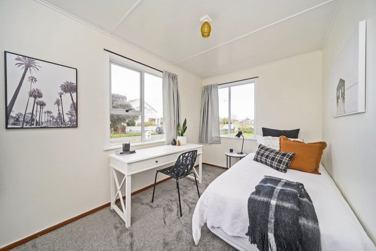 Photo of property in 29 Andrew Avenue, Roslyn, Palmerston North, 4414