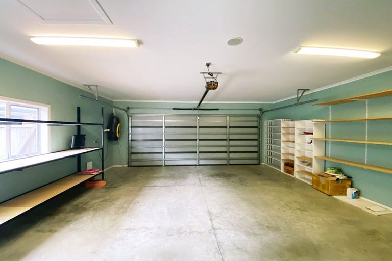 Photo of property in 16 Castleton Way, Flagstaff, Hamilton, 3210