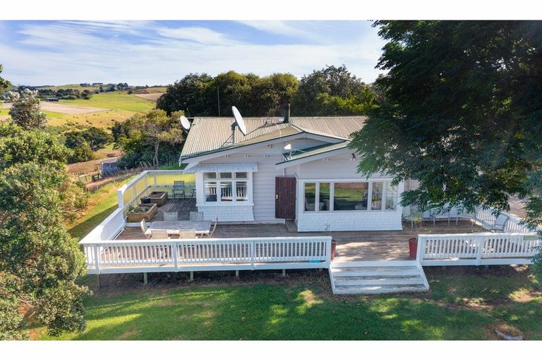 Photo of property in 241 Smith Road, Otaua, Waiuku, 2682