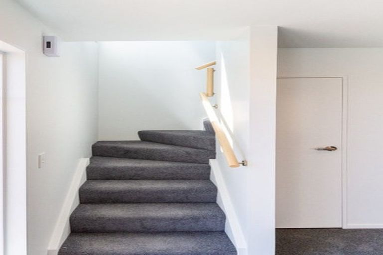 Photo of property in 2/9 Matlock Street, Woolston, Christchurch, 8062