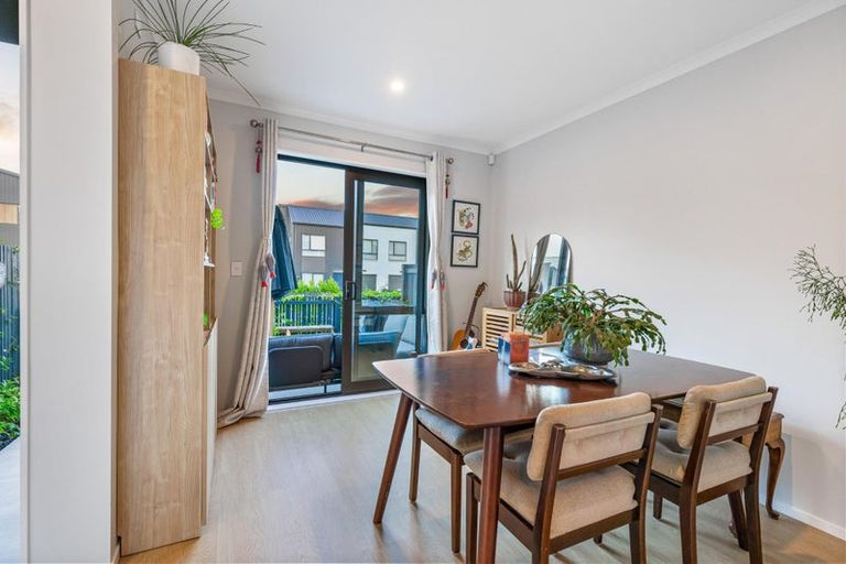 Photo of property in 21 Hema Road, Hobsonville, Auckland, 0616