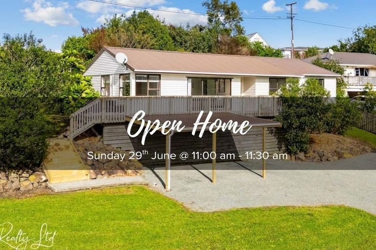 Photo of property in 91 Hurndall Street East, Maungaturoto, 0520