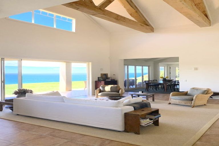 Photo of property in 389 Ocean Beach Road, Ocean Beach, Waimarama, 4294