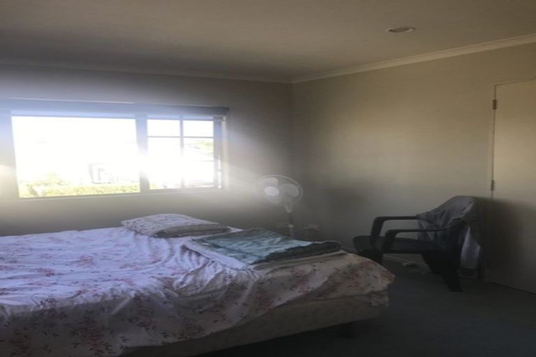 Photo of property in 52 Matarangi Road, East Tamaki, Auckland, 2013