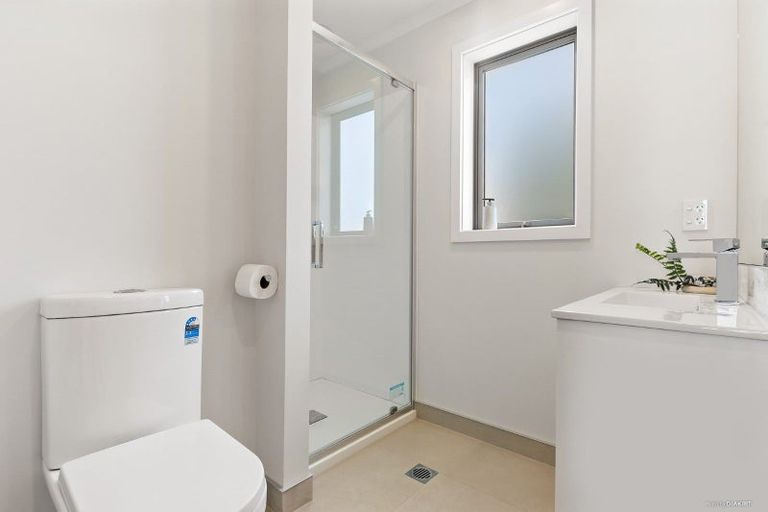 Photo of property in 1/18 Pickering Crescent, Chedworth, Hamilton, 3210