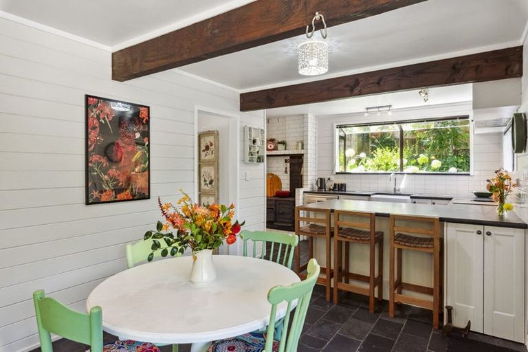 Photo of property in 25 Ratanui Road, Paraparaumu, 5032