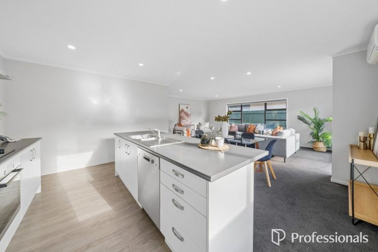 Photo of property in 96 Farmer Crescent, Taita, Lower Hutt, 5011