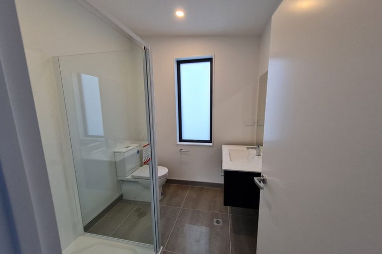 Photo of property in 2/3 Mamari Street, Rongotai, Wellington, 6022