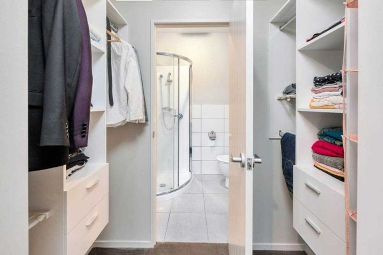 Photo of property in 6/45a Swanson Road, Henderson, Auckland, 0610