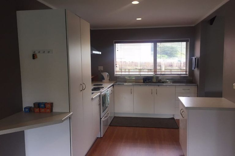 Photo of property in 4 Emily Way, Karori, Wellington, 6012