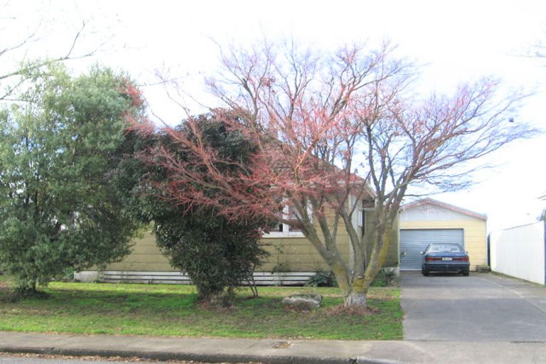 Photo of property in 1016 Hood Street, Mayfair, Hastings, 4122