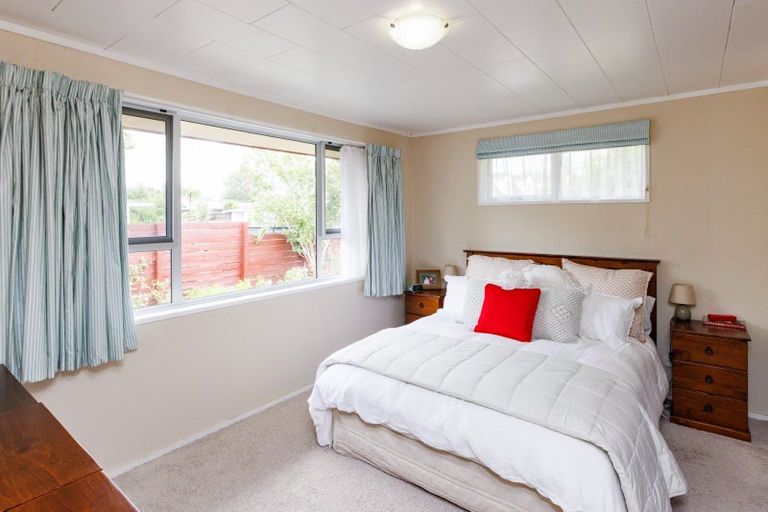 Photo of property in 18 Lane Place, Awapuni, Palmerston North, 4412