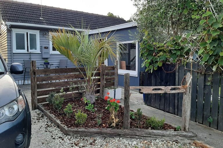 Photo of property in 1947 State Highway 1, Kaiwaka, 0573