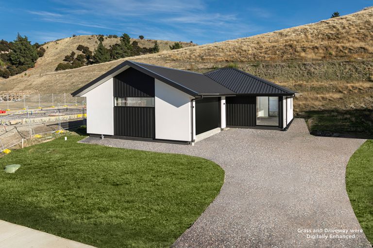 Photo of property in 40 Atkins Road, Luggate, Wanaka, 9382