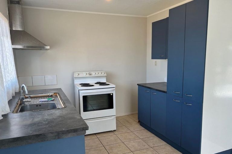Photo of property in 57 Burundi Avenue, Clendon Park, Auckland, 2103